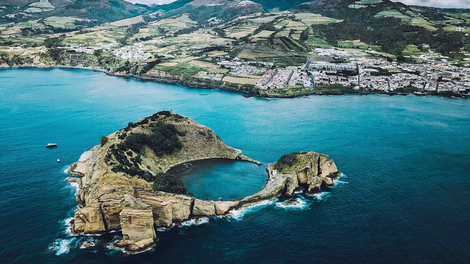 L'Ilhéu de Vila Franca do Campo : le lagon volcanique